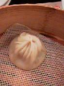 ディンタイフォンの小龍包最後の一個!